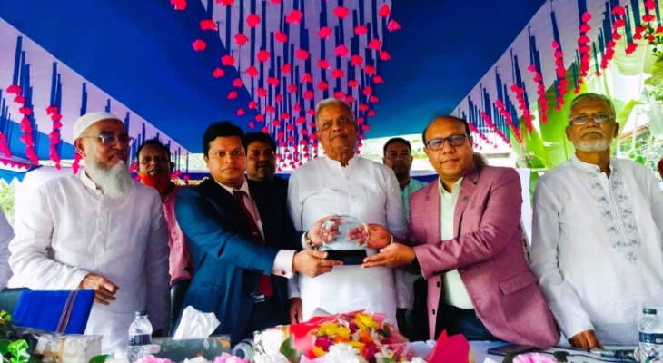 সোনাপুর কলেজের শিক্ষার্থীদের বিদায় অনুষ্ঠান